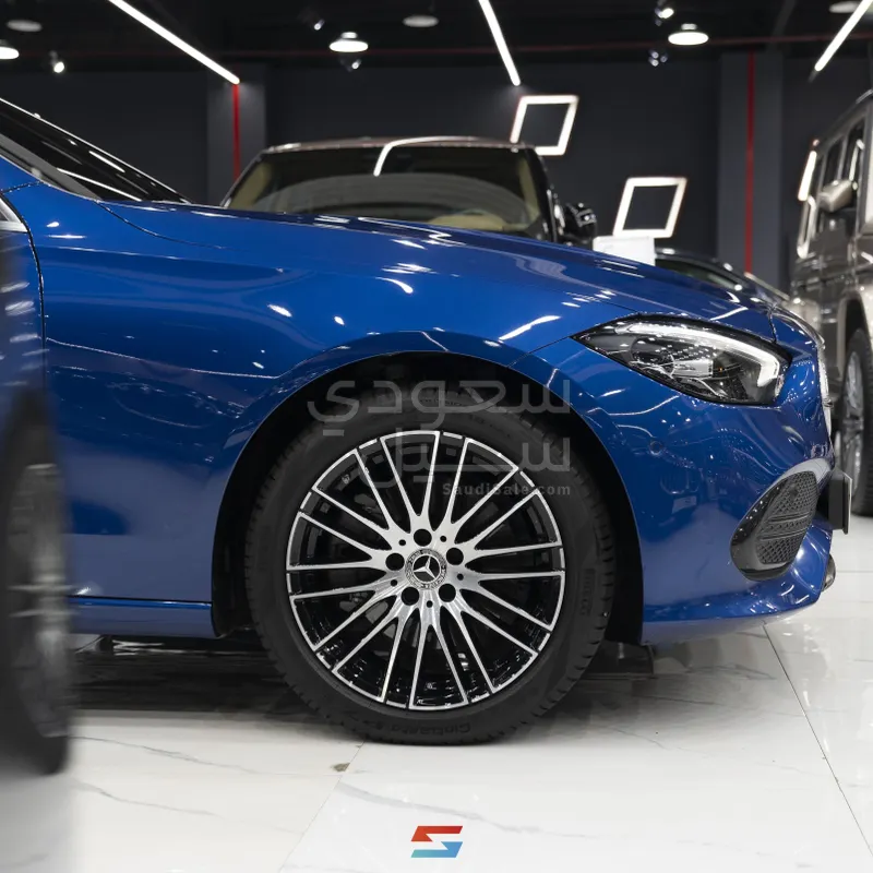 2024 مرسيدس - بنز سي 200