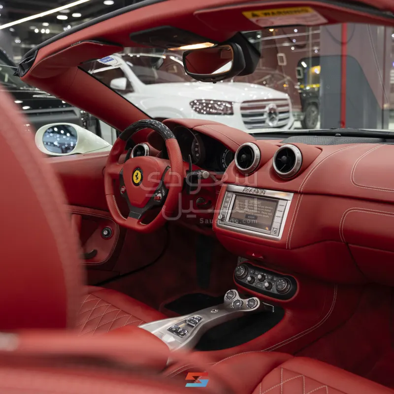 2009 فيراري كــاليفورنيا اف 1