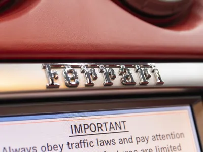 2009 فيراري كــاليفورنيا اف 1