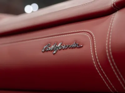 2009 فيراري كــاليفورنيا اف 1