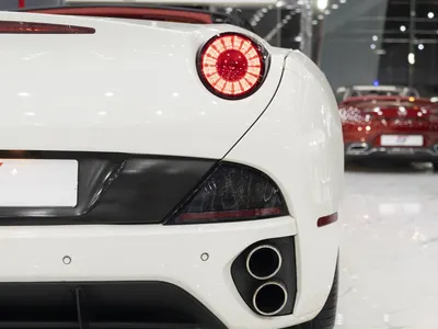 2009 فيراري كــاليفورنيا اف 1