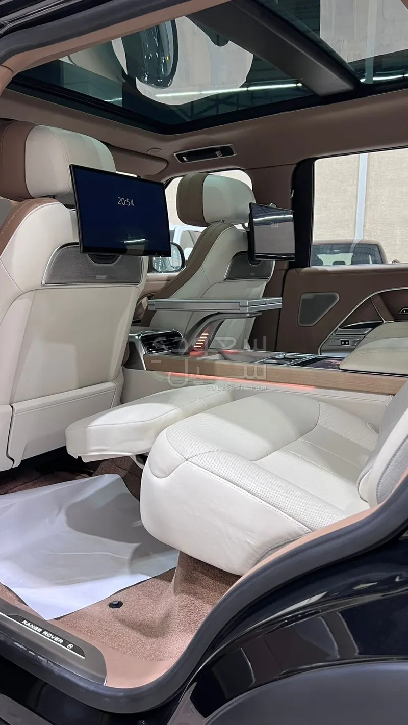 2024 لاند روفر رينج روفر فوج اس في