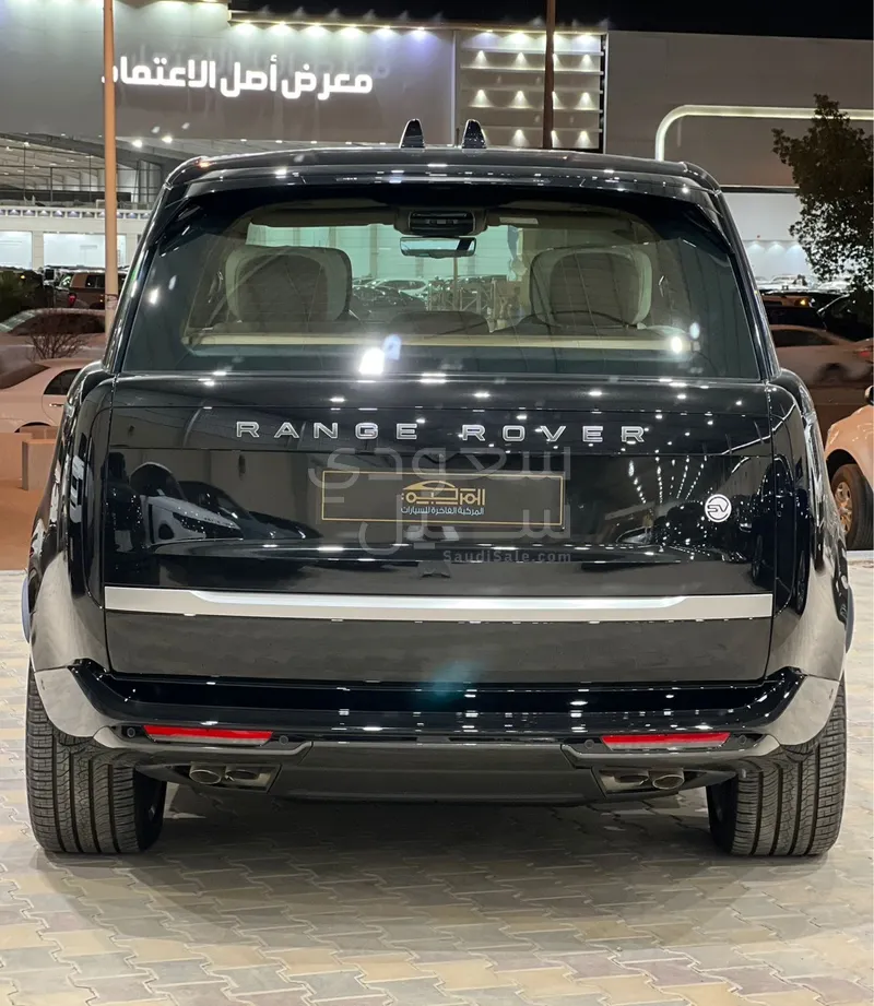 2024 لاند روفر رينج روفر فوج اس في