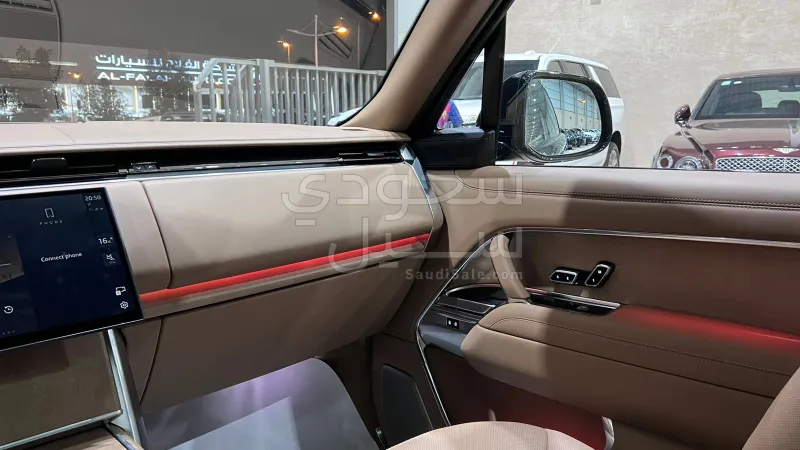 2024 لاند روفر رينج روفر فوج اس في