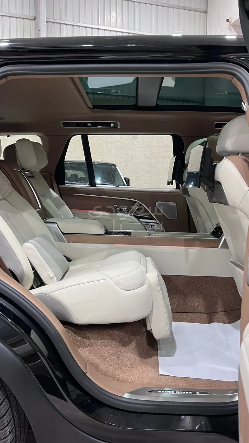 2024 لاند روفر رينج روفر فوج اس في
