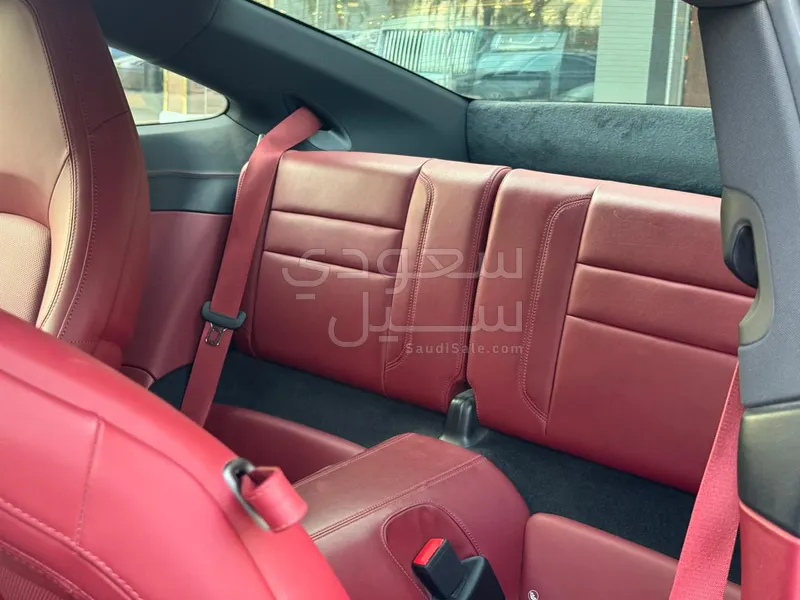 2025 بورش 911 كاريرا اس
