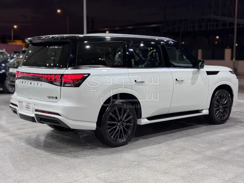 2025 انفينيتي كيو اكس 80