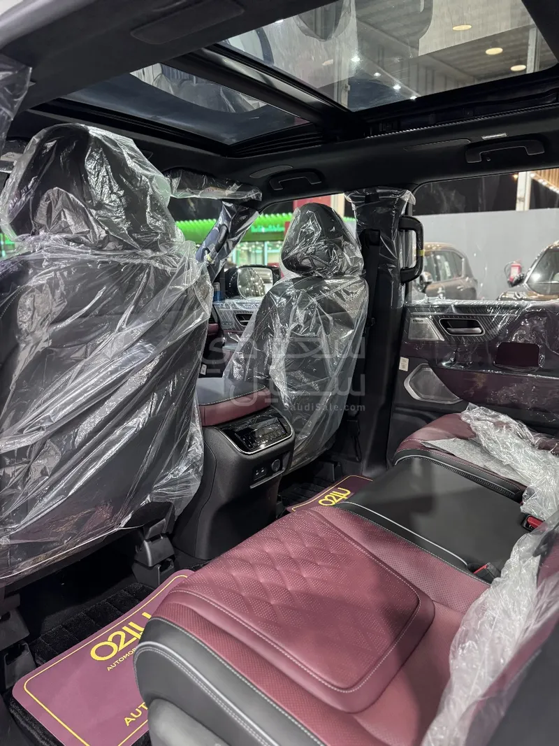 2025 انفينيتي كيو اكس 80