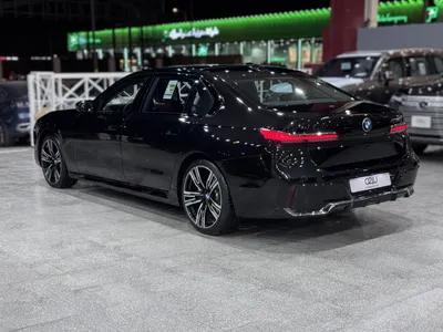 2024 بي ام دبليو الفئة السابعة 735أي