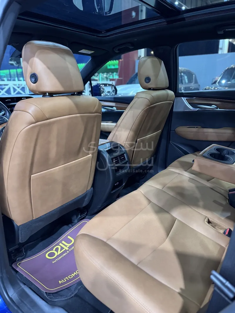 2023 كاديلاك اكس تي 5