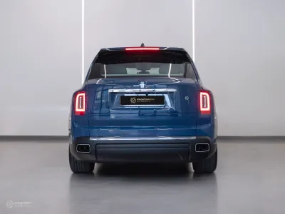 2021 رولز رويس كولينان