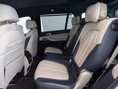 2021 بي ام دبليو الفئة اكس 7