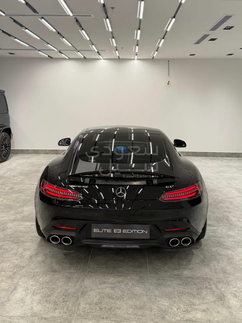 2020 مرسيدس - بنز جي تي