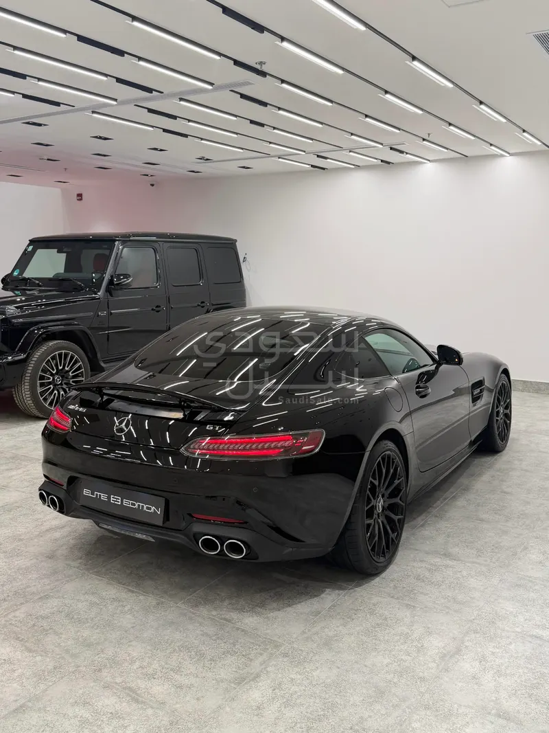 2020 مرسيدس - بنز جي تي