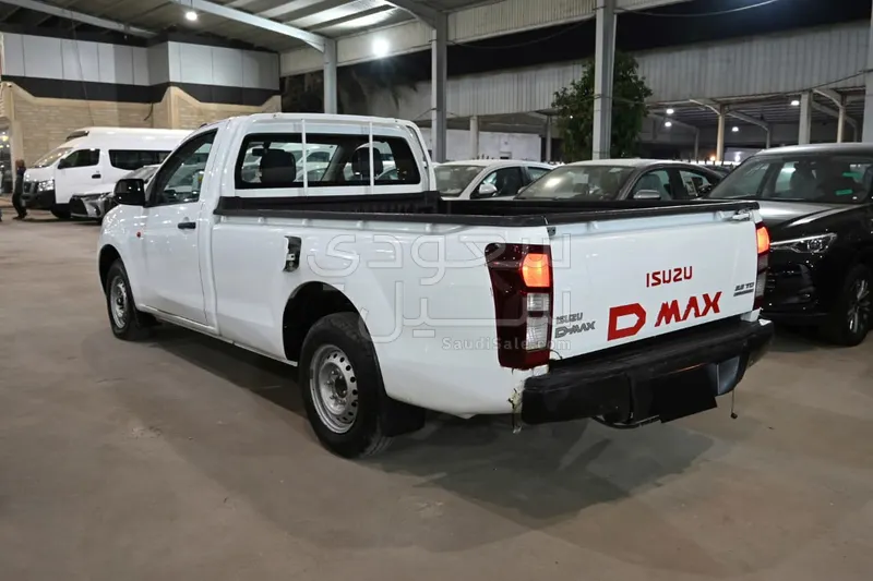 2016 ايسوزو دي ماكس غماره