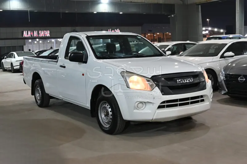 2016 ايسوزو دي ماكس غماره