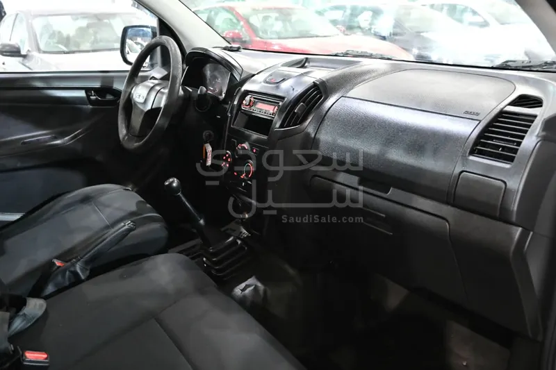 2016 ايسوزو دي ماكس غماره