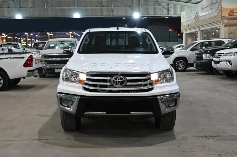 2016 تويوتا هاي لوكس غمارتين