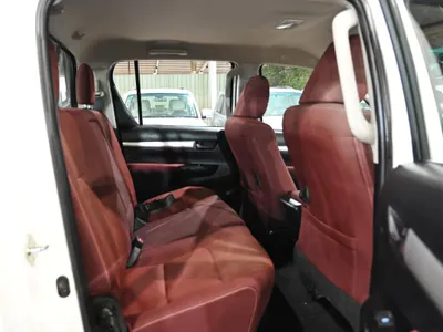 2016 تويوتا هاي لوكس غمارتين