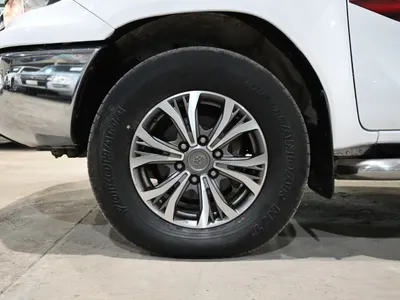 2016 تويوتا هاي لوكس غمارتين