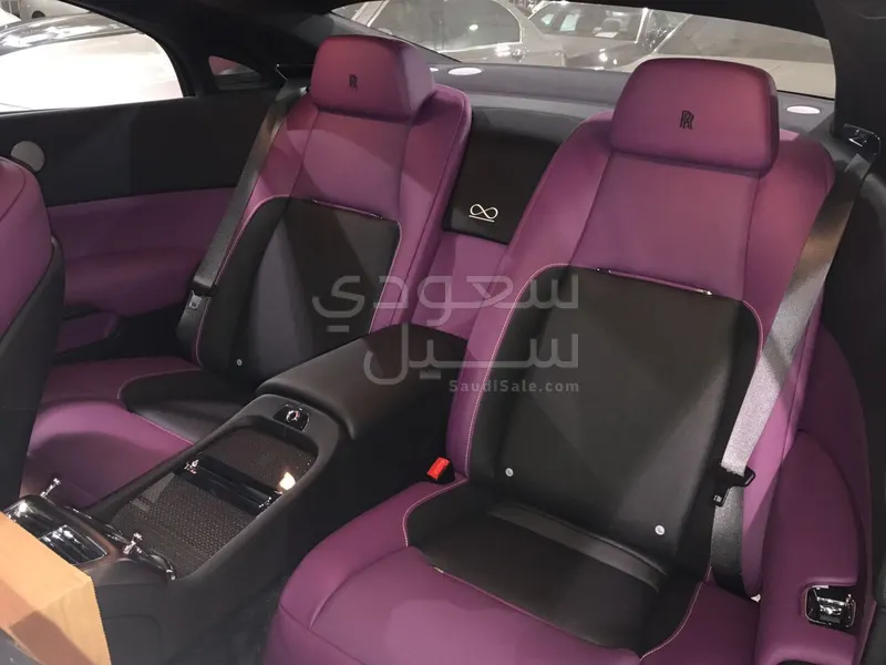 2017 رولز رويس رييث بلاك بادج