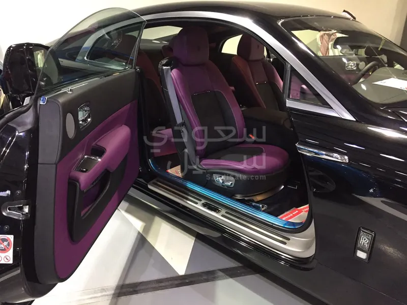 2017 رولز رويس رييث بلاك بادج