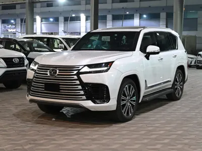 2024 لكزس إل إكس 600