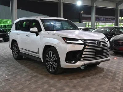 2024 لكزس إل إكس 600