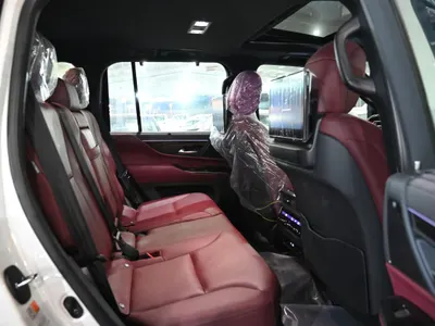 2024 لكزس إل إكس 600