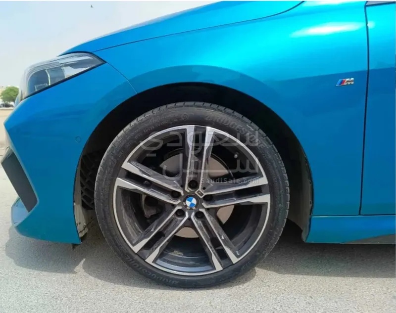 2023 بي ام دبليو الفئة الثانية 218 أي