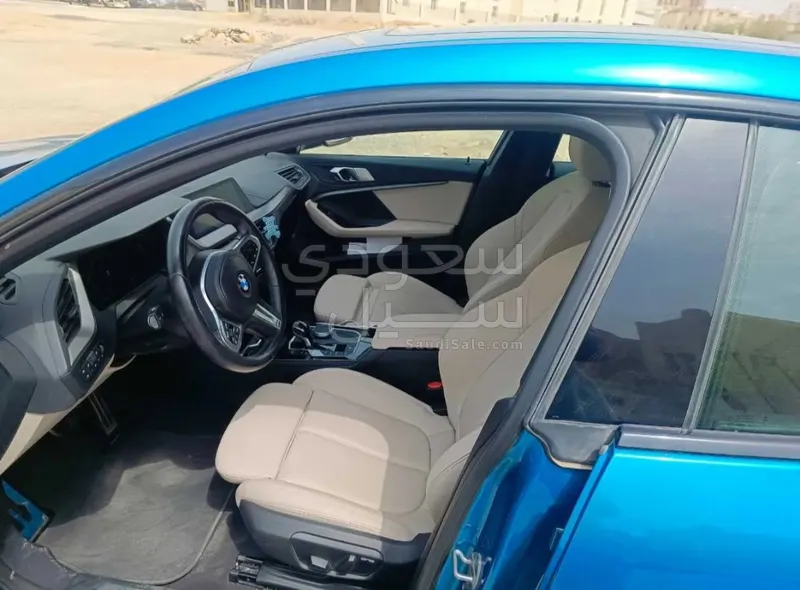 2023 بي ام دبليو الفئة الثانية 218 أي