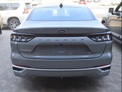 2026 فورد توروس تايتينيوم