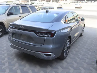 2026 فورد توروس تايتينيوم