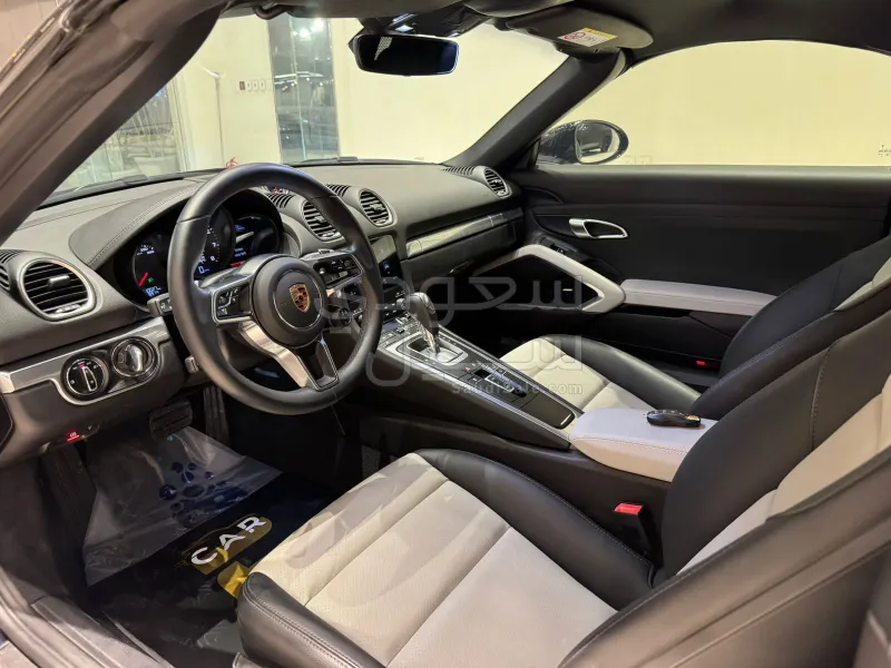 2024 بورش بوكستر