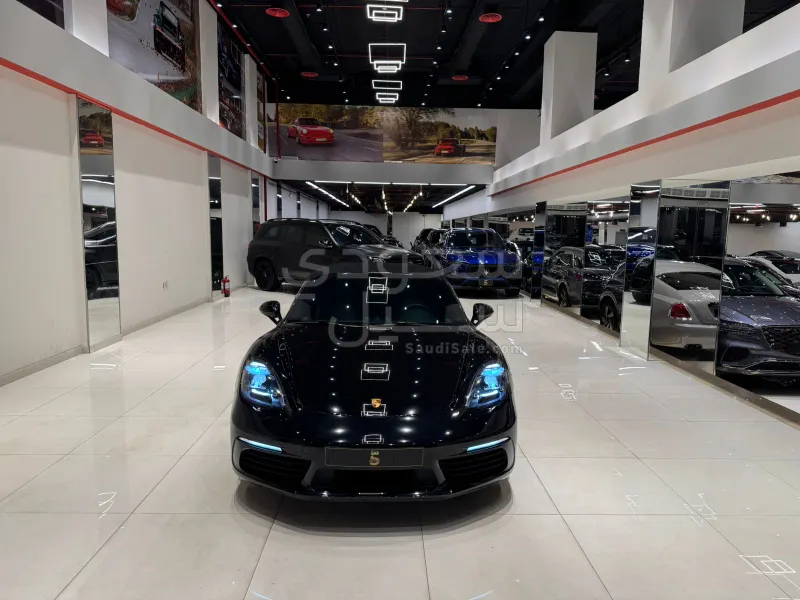 2024 بورش بوكستر