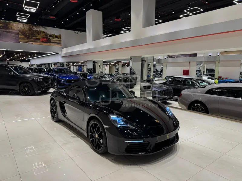 2024 بورش بوكستر