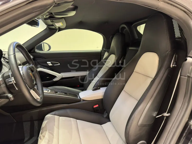 2024 بورش بوكستر