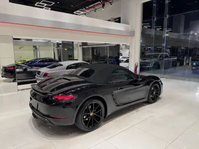 2024 بورش بوكستر