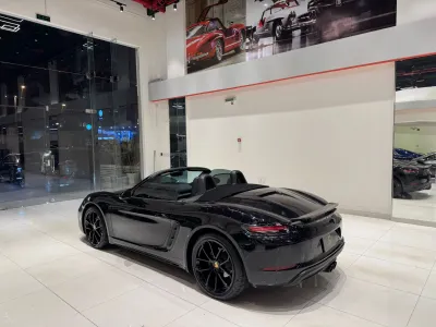 2024 بورش بوكستر