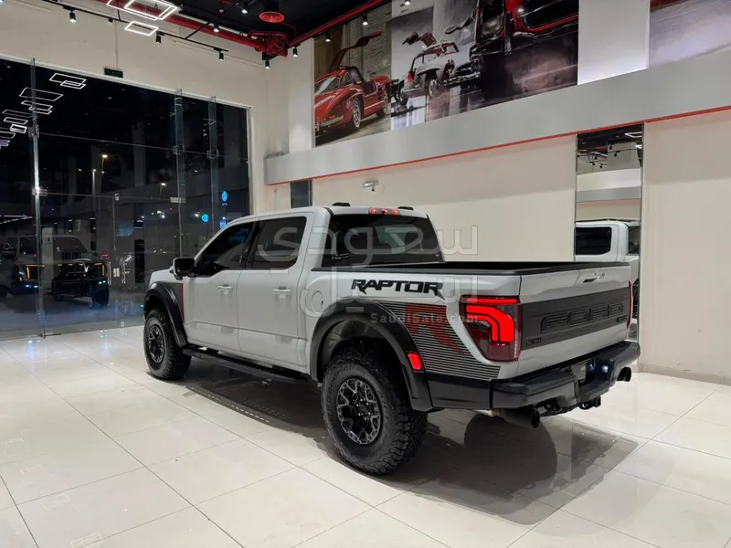 2024 فورد اف 150 رابتور ار