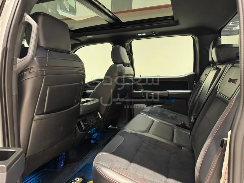 2024 فورد اف 150 رابتور ار