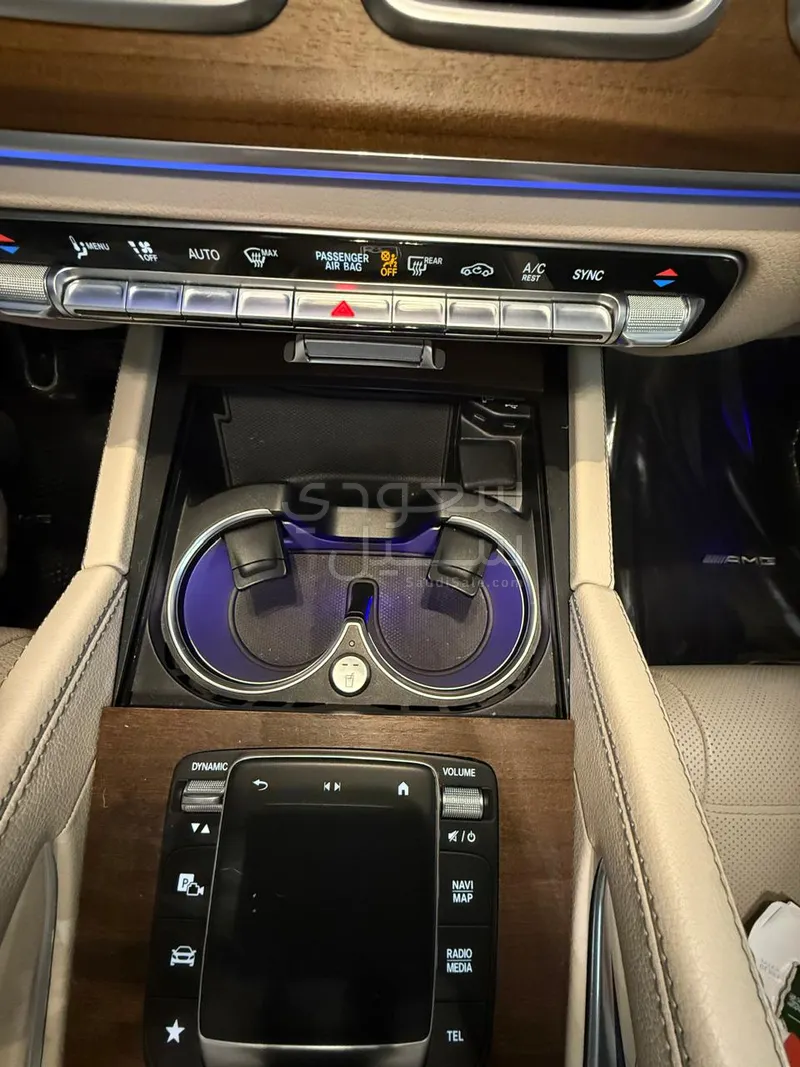 2022 مرسيدس - بنز جي إل إس 450