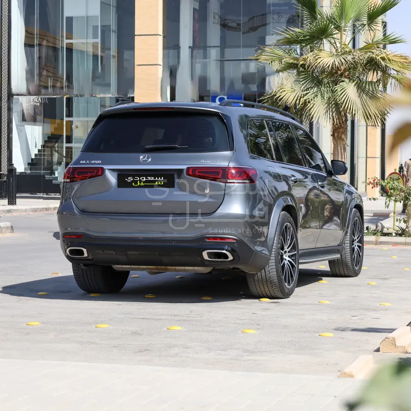 2022 مرسيدس - بنز جي إل إس 450