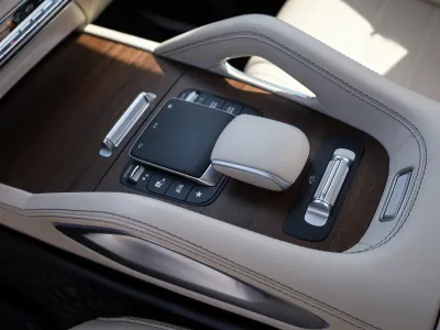 2022 مرسيدس - بنز جي إل إس 450