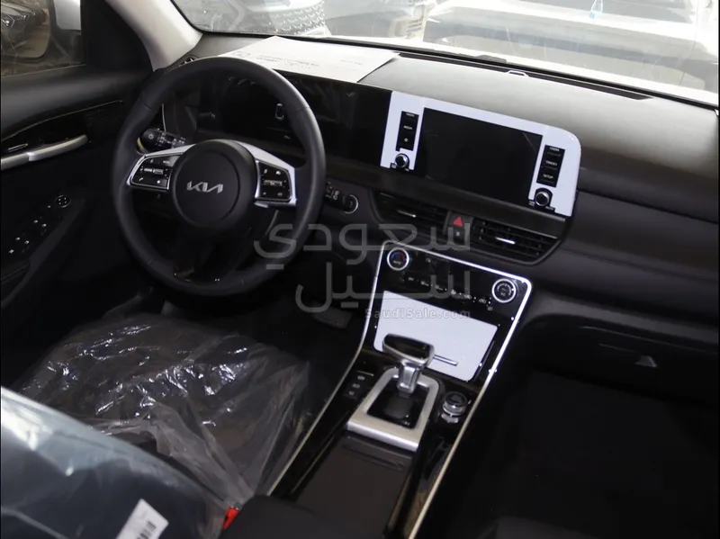 2025 كيا سيلتوس