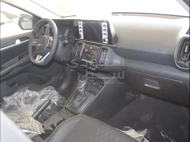 2025 كيا سيلتوس