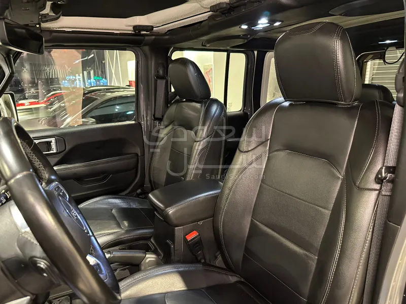 2020 جييب رانجلر