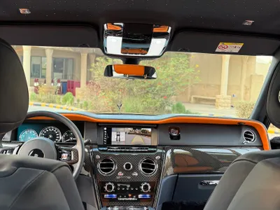 2022 رولز رويس كولينان بلاك بادج