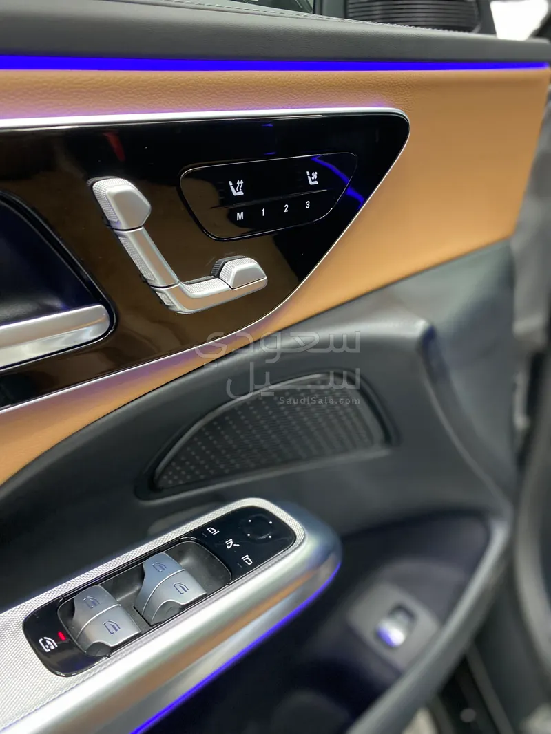 2025 مرسيدس - بنز إي 200