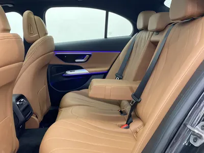 2025 مرسيدس - بنز إي 200